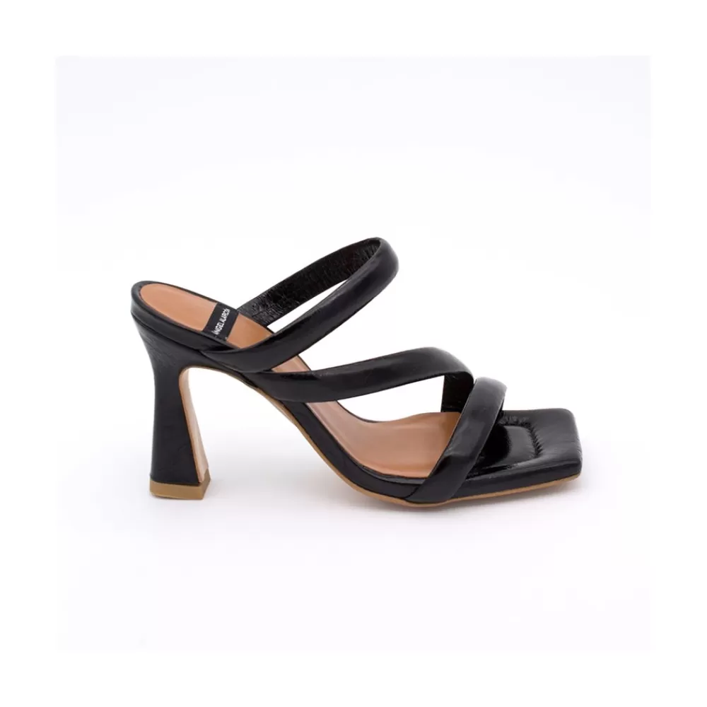 Mujer Ángel Alarcón Cameron - Sandalias De Piel Brillante Con Tiras Anchas Acolchadas Y Tacon Alto