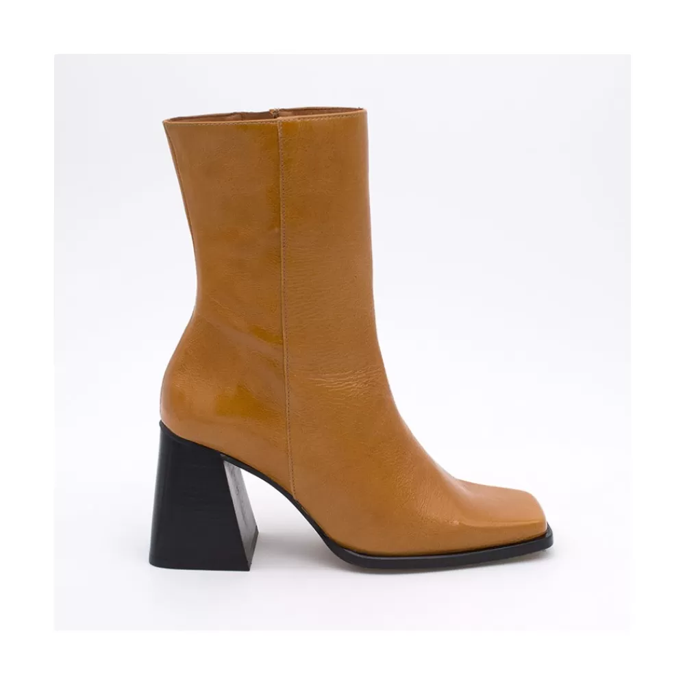 Mujer Ángel Alarcón Oconnor - Botin De Piel Brillante Con Tacon Ancho Con Cremallera