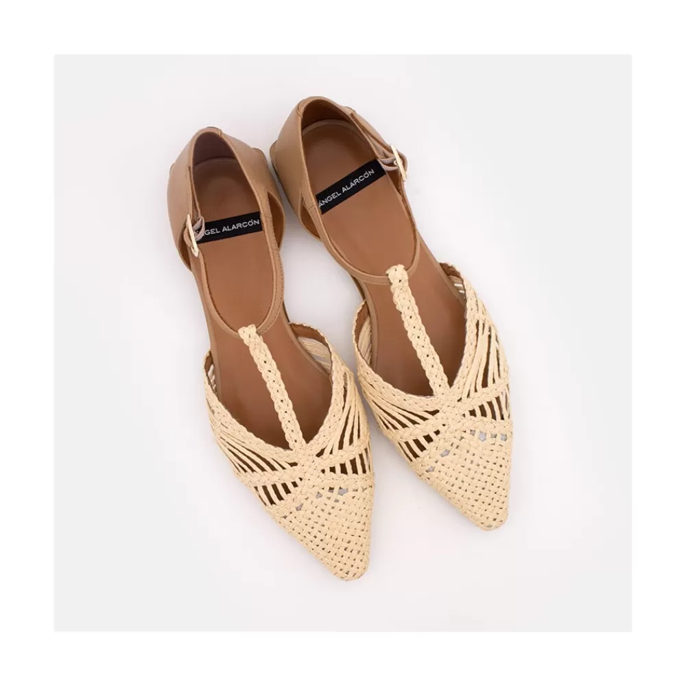 Mujer Ángel Alarcón Pulp - Sandalia De Rafia T-Strap Con Puntera Y Talon Cerrado.